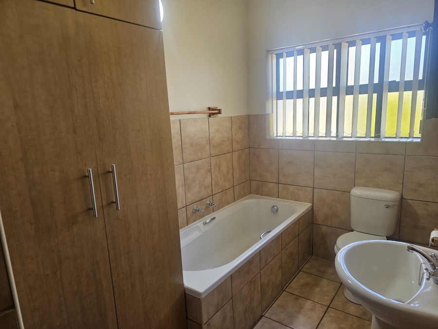 2 Bedroom Property for Sale in Riversdale Western Cape
